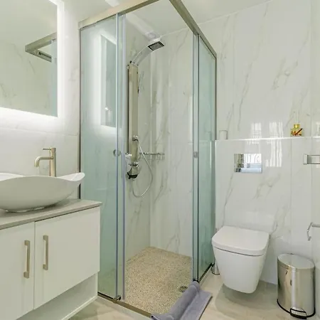 Agisilaos Appartement