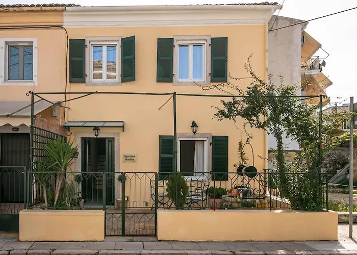 Agisilaos Apartamento